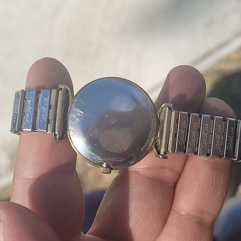 Watch - Picture 2 of 2